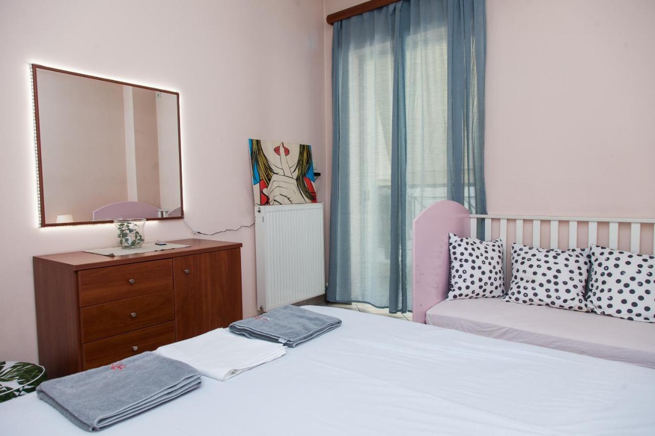 Lovely Apt In Peristeri 아테네 외부 사진