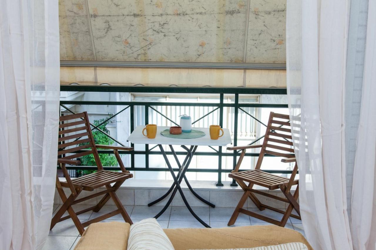 Lovely Apt In Peristeri 아테네 외부 사진